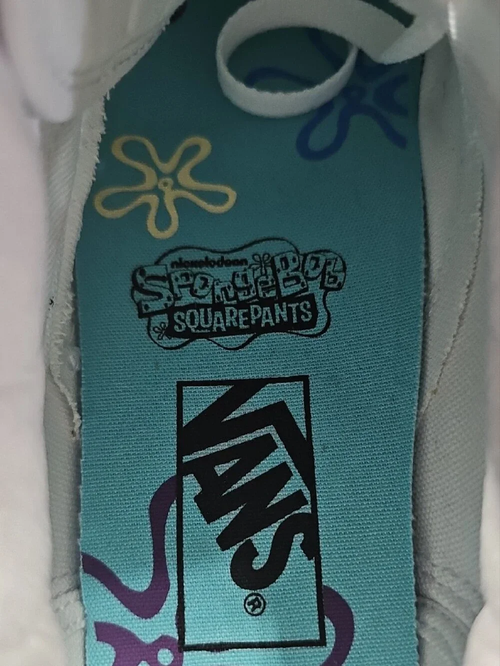 Vans Old Skool SpongeBob SquarePants Light Blue White Sneakers Mens 6 Womens 7.5